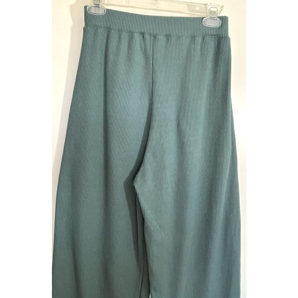 Alma Design Wide Leg Cropped Pants Size L Pull on in Green Pockets - Picture 4 of 10